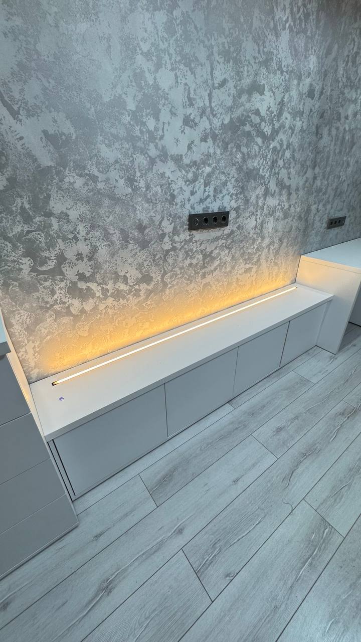 ТВ-тумба с подсветкой